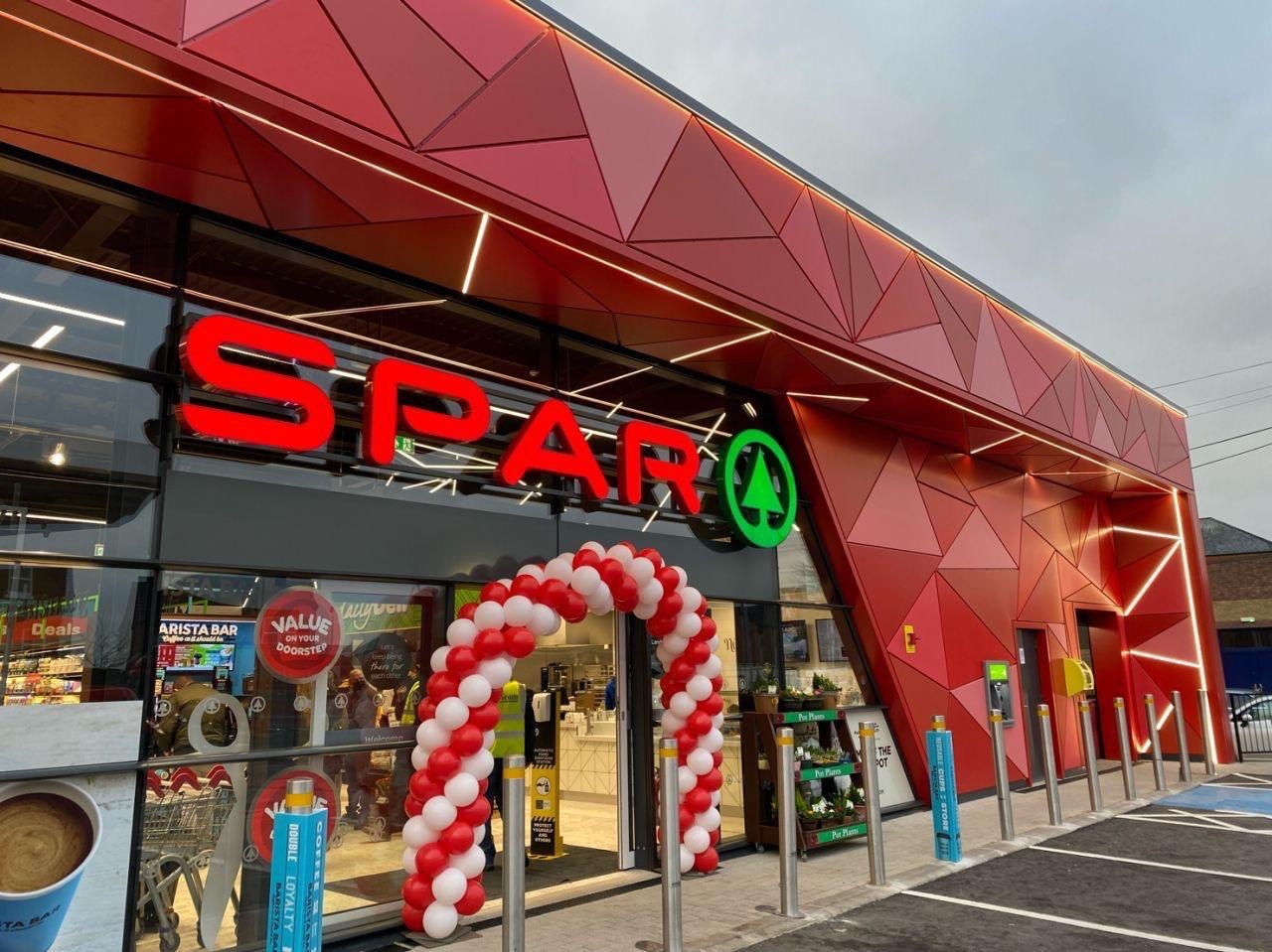 SPAR Ardoyne entrance decorated with balloons